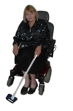 long_handled_litter_scoop_in_chair